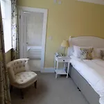 Flynns Of 3*